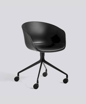 Židle AAC 24, sedák Black, čalouněný podsedák Sierra SI1001, noha Black Powder Coated Aluminium
