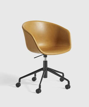 Židle AAC 53, celočalouněný sedák Silk SIL0250, noha Black Powder Coated Aluminium